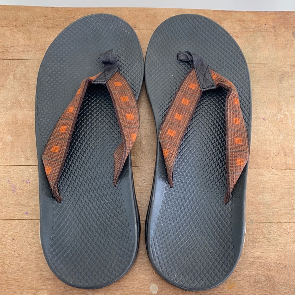 Men’s Chaco flips